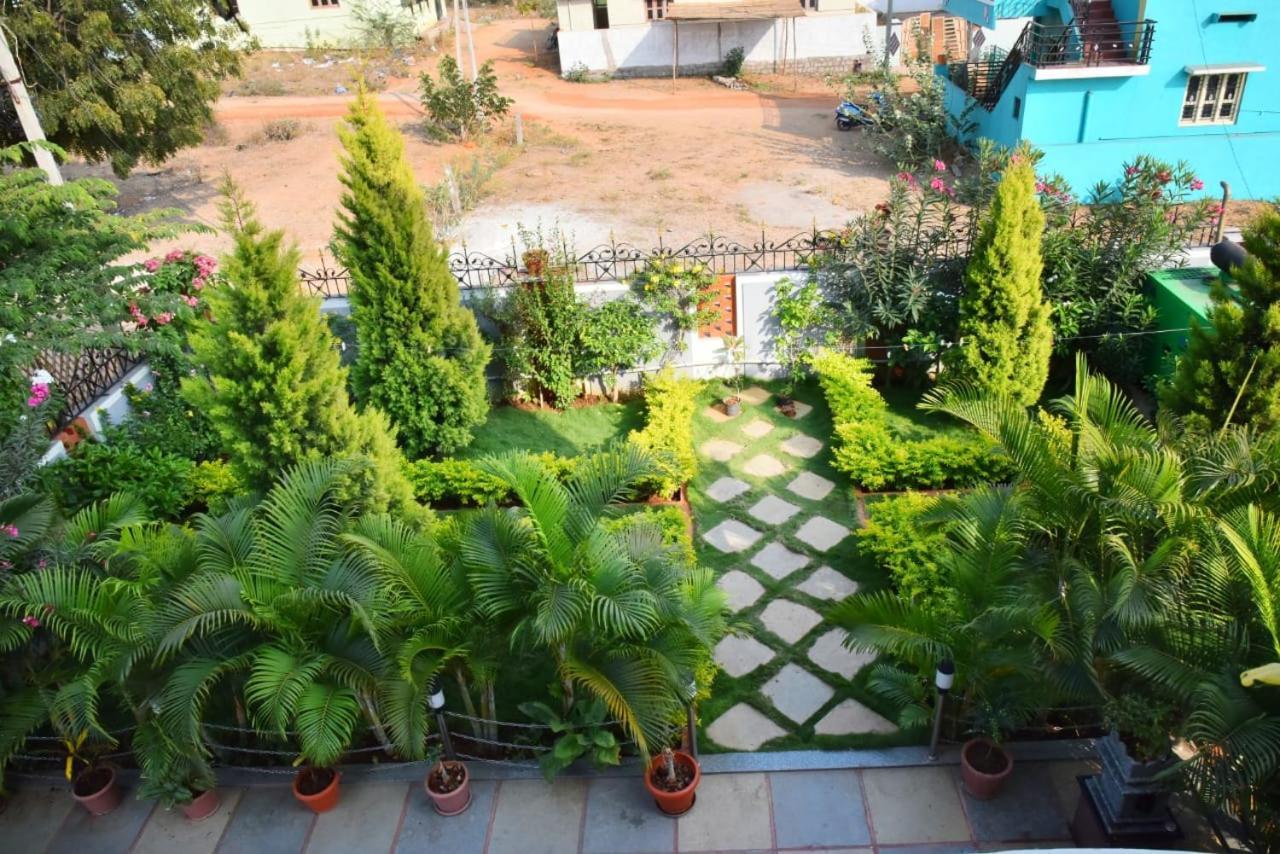 Mango Tree Homestay 亨比 外观 照片